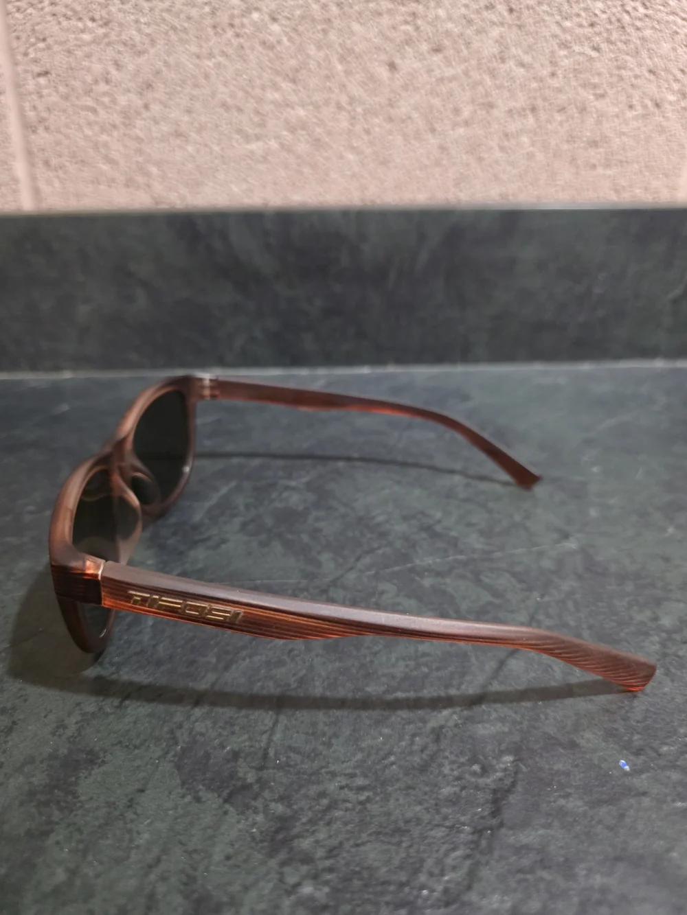Tifosi Swank Sunglasses-Woodgrain Frame - Smoke Tint with Yellow Mirror